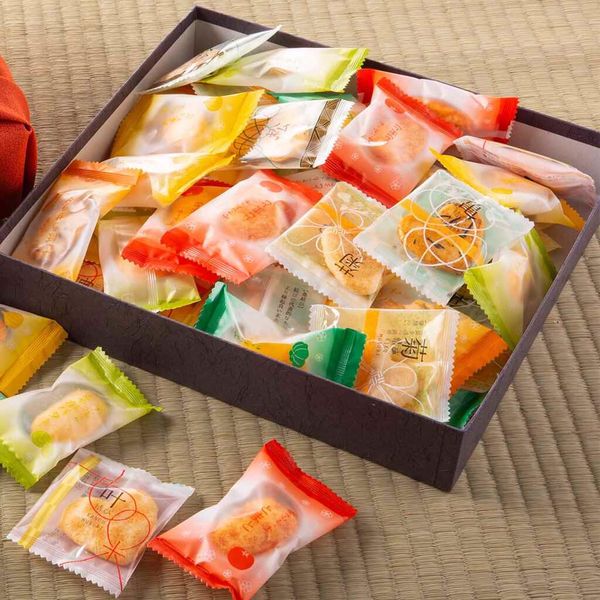 【三越伊勢丹】久世福商店 久世福特選 繽紛米菓綜合禮盒