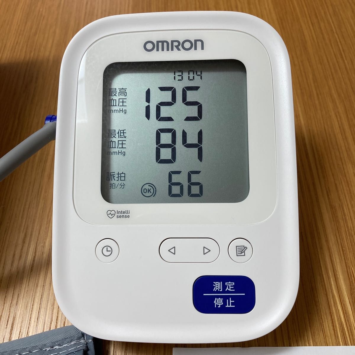 OMRON 歐姆龍上腕式血壓計 HEM-7122 HEM-7120 HCR-7104